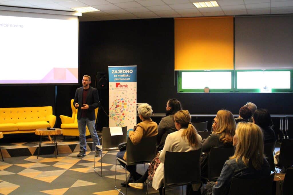 Polovica učiteljica podržava ideju o medijskom obrazovanju kao zasebnom izbornom predmetu 4