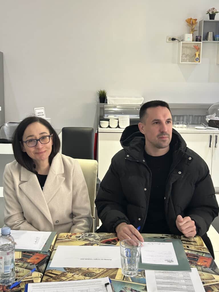 Nastavnice i nastavnici se dodatno educiraju u superizbornoj godini 3