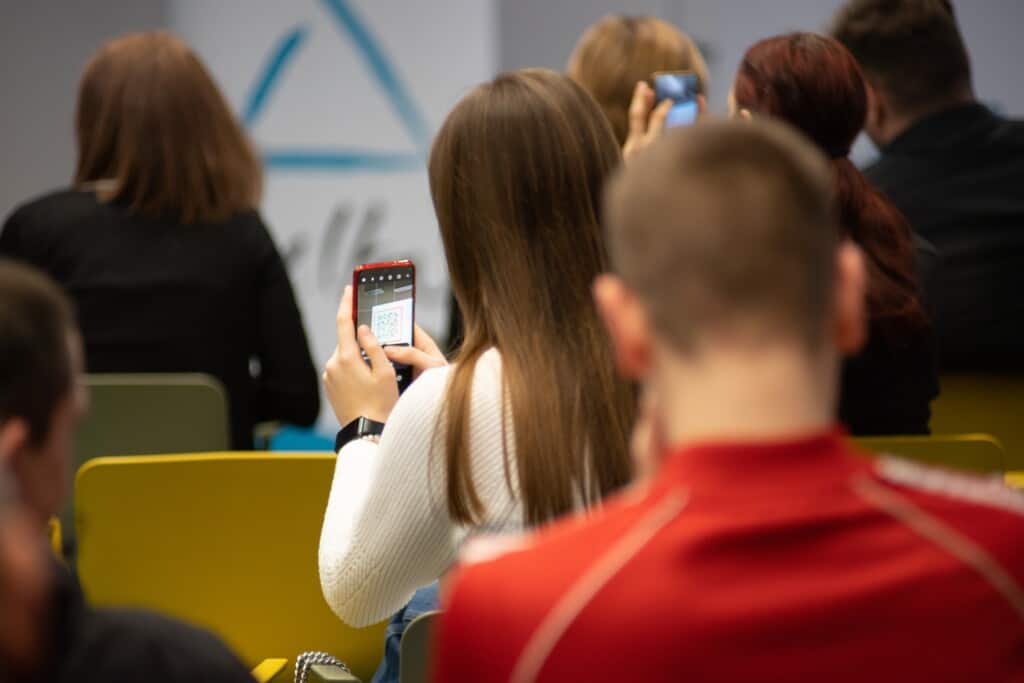 Prvi put biram - educiramo mlade u superizbornoj godini 1