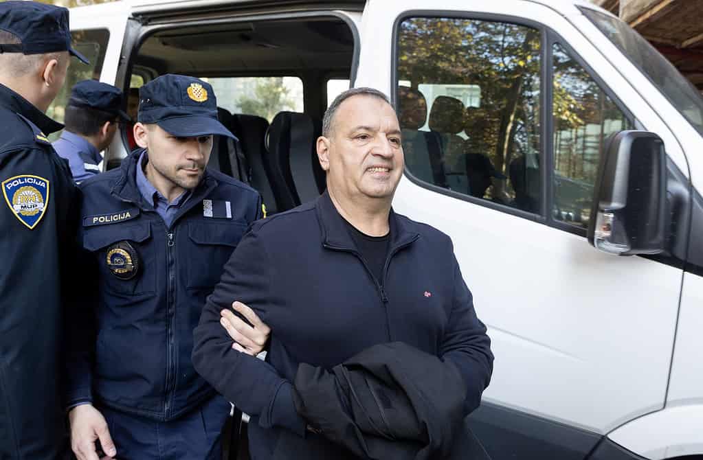 Državi malo, a nama lepo: Čemu služi Vladin Kodeks ponašanja državnih dužnosnika 1