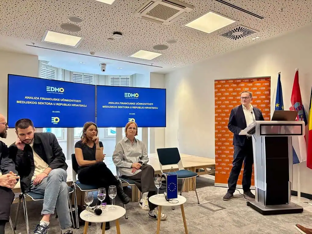 Nisko povjerenje građana u ključne institucije opasno je za demokraciju 7