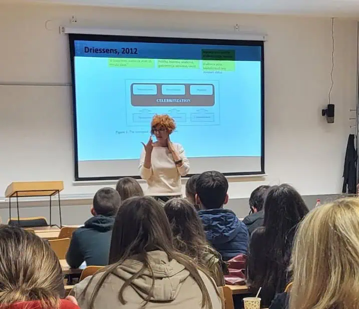 Mladi raspravljaju: Kako populizam utječe na demokraciju?  3