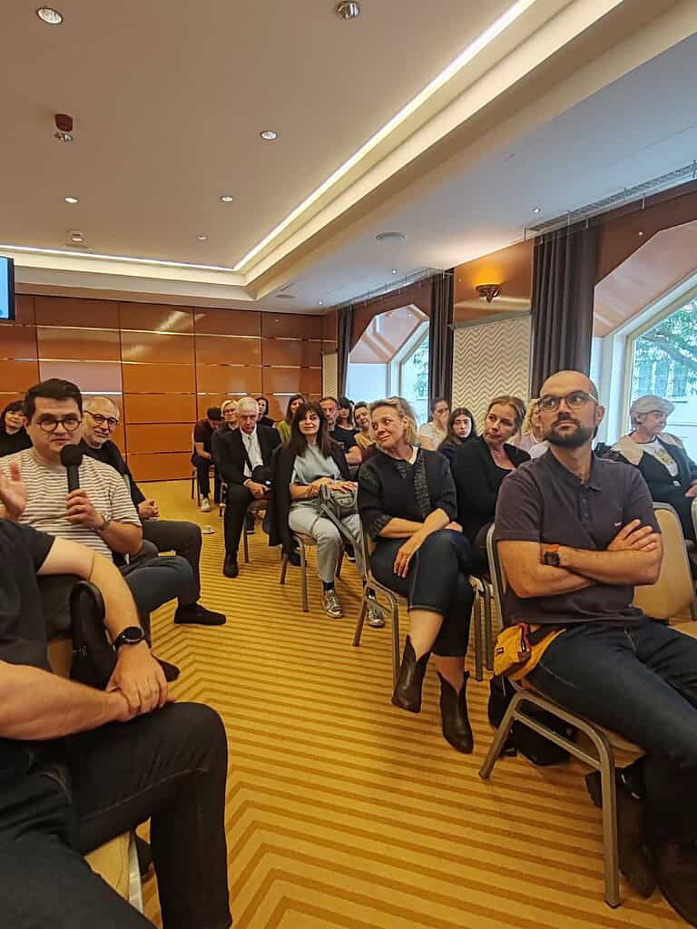 Vlast se ponaša kao da je građansko obrazovanje “crvena krpa” 5
