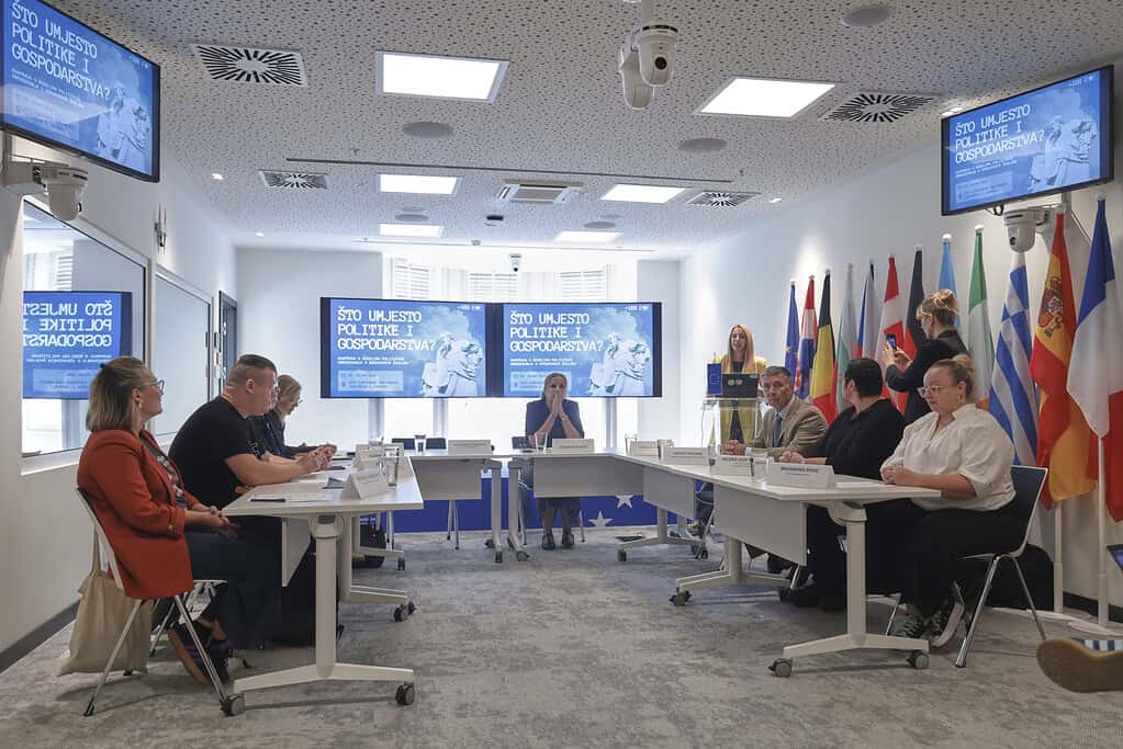 Političko obrazovanje u strukovnim školama mora biti obvezno za sve 3